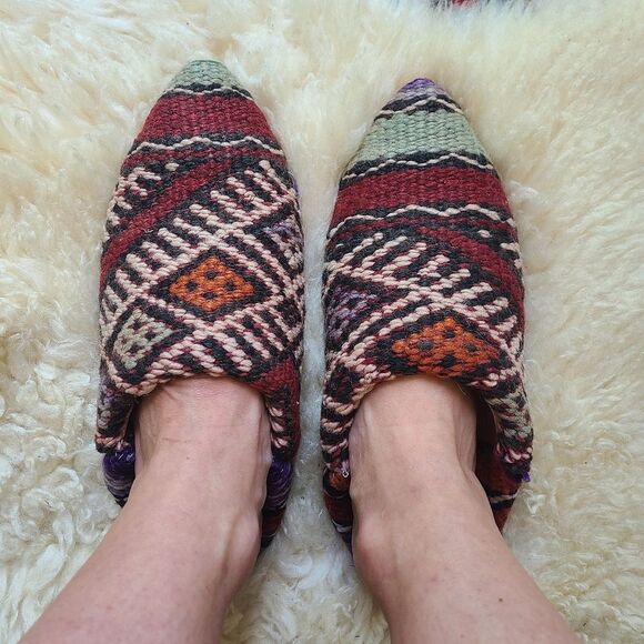 NWT Upcycled Moroccan Rug Slippers Size S [Womens 5.5-6] - Picture 7 of 8
